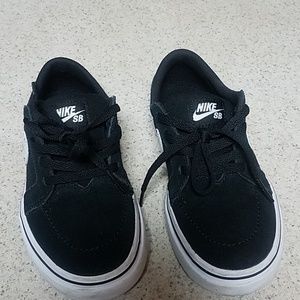 Boys Nike shoes